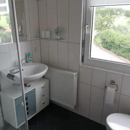 Ferienwohnung Christiane - Neue, Moderne Ferienwohnung Mit Blick Ins Gruene Ober-Abtsteinach Buitenkant foto