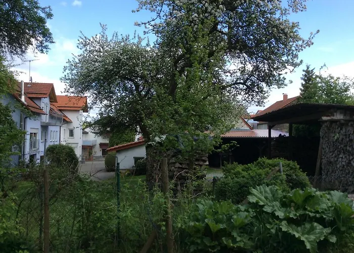 Ferienwohnung Christiane - nagelneue, moderne Ferienwohnung mit Blick ins Grüne